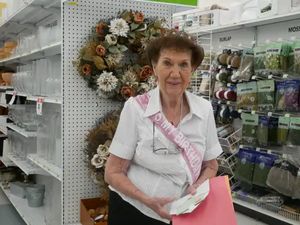 Viral Wanita Usia 101 Masih Kerja dan Nyetir Sendiri, Ini Rahasia Bugarnya