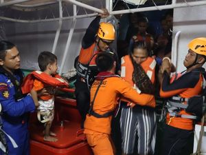 KM Sakura Express Kandas-Mati Mesin, 151 Penumpang Terombang-ambing Hampir 10 Jam