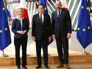 KTT UE-Jepang Sepakat Tingkatkan Kerja Sama Perdagangan-Keamanan