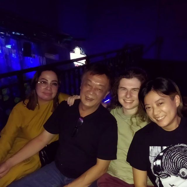 Leony Trio Kwek Kwek dan Pacar Bule