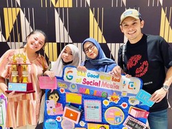 Happy Banget, Marshanda Sudah Bisa Jemput Sienna di Sekolah