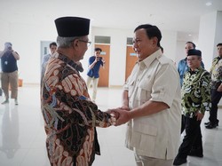 Prabowo Bertemu Ketum Muhammadiyah dan Tinjau Laboratorium Rudal di UAD