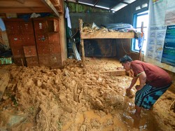 Sumbar Dilanda Banjir dan Longsor, 5 Orang Tewas