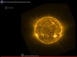 Matahari Dililit Ular Raksasa, Tanda Kiamat Internet Datang Lebih Cepat?