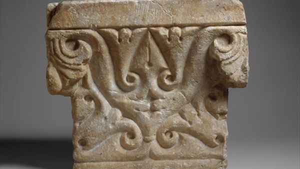 Melihat Gaya Seni dan Budaya Islam Era Bani Abbasiyah