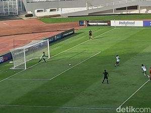 Piala AFF U-19 Wanita 2023: Indonesia Gagal Rebut Posisi Ketiga Piala AFF U-19 Wanita 2023: Indonesia Gagal Rebut Posisi Ketiga