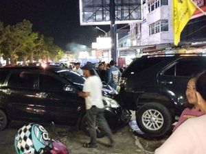 Kecelakaan Beruntun di Bengkulu Libatkan 3 Mobil-Satu Motor