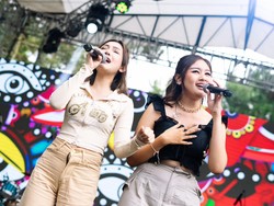 Meiska Haru saat Hilang Tanpa Bilang Dinyanyikan Penonton DreamMark Festival