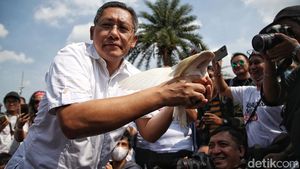 Momen Anas Urbaningrum Pidato Sumpah Gantung di Monas