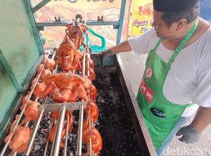 Laris Manis Ayam Guling Madu Cilongok Banyumas, 3 Jam Ludes Diserbu Pelanggan Laris Manis Ayam Guling Madu Cilongok Banyumas, 3 Jam Ludes Diserbu Pelanggan
