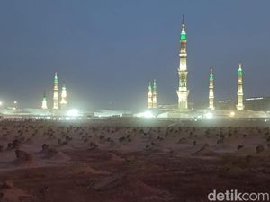 Potret Pemakaman Baqi, Dipadati Peziarah Jemaah Haji Potret Pemakaman Baqi, Dipadati Peziarah Jemaah Haji