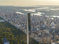 Mirip Pensil, Ini Gedung Pencakar Langit Terlangsing di Dunia