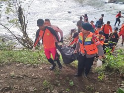 Pemuda Soppeng Tewas Tenggelam di Sungai Seddo, Jasad Tersangkut di Batu