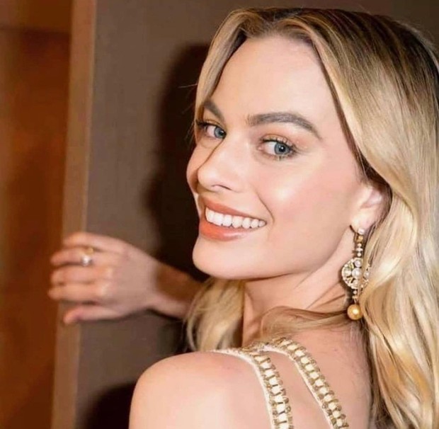 Basic skincare/ foto: Instagram/ margotrobbieofficial Margot Robbie