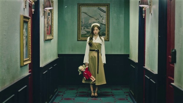 Cuplikan MV Chase Me /Foto: Courtesy of Youtube Dreamcatcher official Foto: Courtesy of Youtube Dreamcatcher official