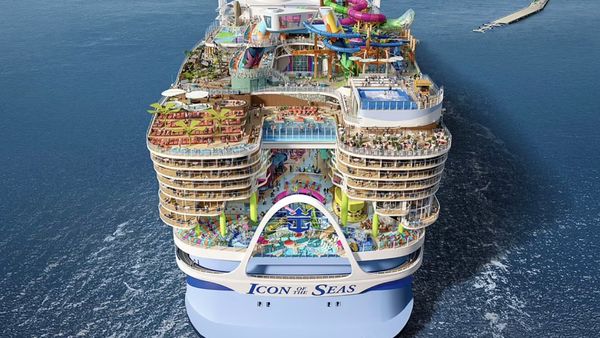 Wujud Icon of The Seas, Kapal Raksasa yang Bikin Titanic Minder