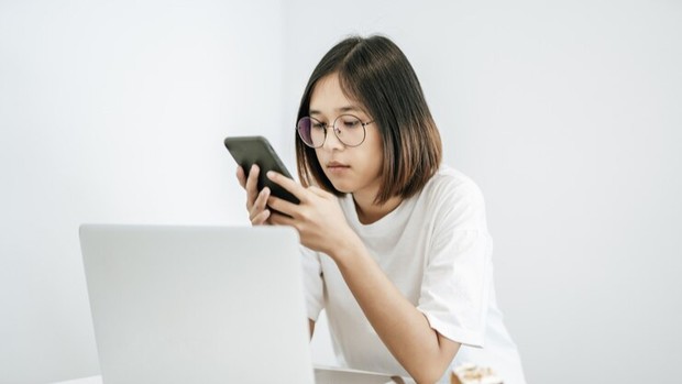 Bahaya video kesehatan mental TikTok menurut ahli