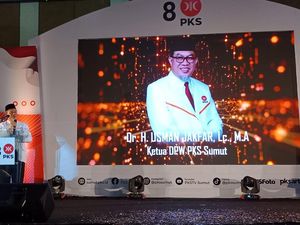 Ketua PKS Sumut: Alhamdulillah Hasil Survei Kita di Posisi Keempat Ketua PKS Sumut: Alhamdulillah Hasil Survei Kita di Posisi Keempat