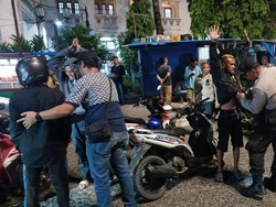 Tilang Pemotor Nakal di Jakut, Polisi Malah Temukan Pria Bawa Sabu