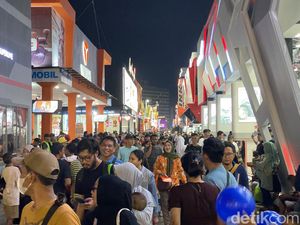 Hari Terakhir Jakarta Fair 2023, Pengunjung Membludak
