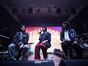 5 Fakta Menarik yang Dibocorkan Tilly Birds Saat Manggung di Jakarta 5 Fakta Menarik yang Dibocorkan Tilly Birds Saat Manggung di Jakarta