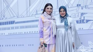 8 Foto Kedekatan Artis & Anak Sambung, Jadi Bukti Ibu Tiri Bisa Bak Malaikat