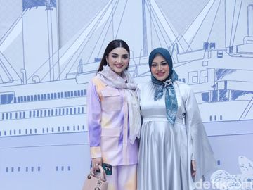 8 Foto Kedekatan Artis & Anak Sambung, Jadi Bukti Ibu Tiri Bisa Bak Malaikat