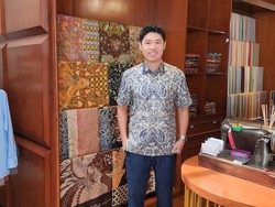 Usaha Christian Saputra dan Partner Melanggengkan Budaya Batik