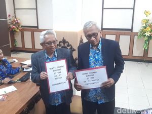 Eks Pimpinan MWA UNS Laporkan Dugaan Korupsi ke Gibran Eks Pimpinan MWA UNS Laporkan Dugaan Korupsi ke Gibran