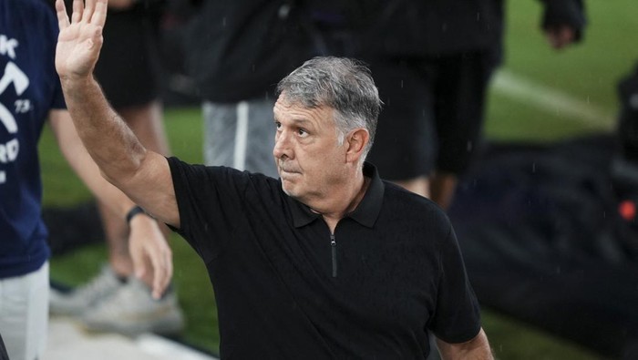 Jul 16, 2023; Ft. Lauderdale, FL, USA; Inter Miami CF head coach Gerardo Martino gestures at The Unveil event and press conference for Lionel Messi at DRV PNK Stadium. Mandatory Credit: Jasen Vinlove-USA TODAY Sports