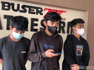 7 Fakta Viral Pemuda di Kendari Seret Anjing di Jalan Sambil Naik Motor 7 Fakta Viral Pemuda di Kendari Seret Anjing di Jalan Sambil Naik Motor