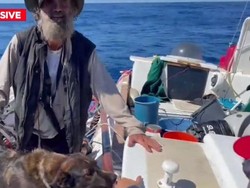 Kisah Pria Mengapung 2 Bulan di Laut: Makan Ikan Mentah-Minum Air Hujan