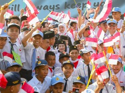 13 Surat Cinta untuk Kakak OSIS MPLS Singkat, Dijamin Bikin Baper!