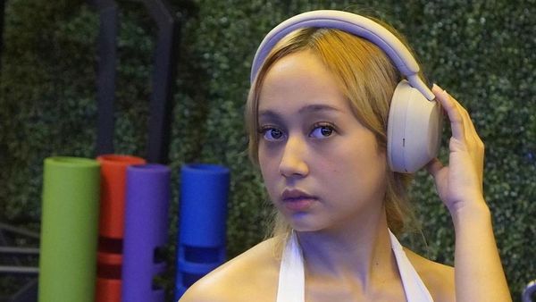 6 Penampilan Seksi Natasha Matapa yang Kini Eksis di Media Sosial