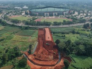 Foto udara Proyek Akses Jalan Baru di Stadion Pakansari