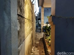 10 Rumah di Bekasi Tertutup Tembok gegara Sengketa Lahan, Begini Kondisinya