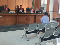 Eks Dirkeu Ngaku Tak Tahu Dasar Aturan Pembagian Laba PDAM Makassar 2015
