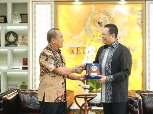 Bamsoet Dukung Penerbitan Buku Perang Rusia Vs Ukraina Kabais TNI