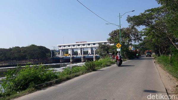 Penampakan Ujung BKT, Pernah Lihat?