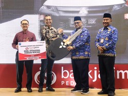 Bank Jatim Serahkan CSR Kendaraan Evakuasi Bencana ke Probolinggo