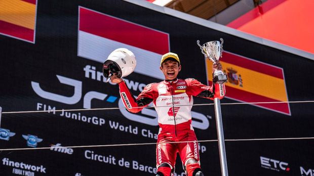 Fadillah Arbi Aditama juara di JuniorGP Catalunya
