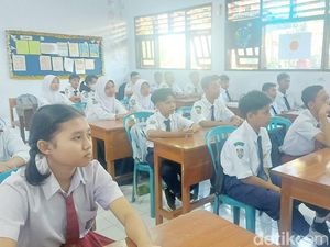 Semringah Farel Prayoga Masuk SMP Unggulan di Banyuwangi Semringah Farel Prayoga Masuk SMP Unggulan di Banyuwangi
