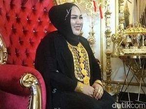 Beda Omongan Jemaah Haji Makassar Soal Emas 1 Kg Dibeli di Tanah Suci Beda Omongan Jemaah Haji Makassar Soal Emas 1 Kg Dibeli di Tanah Suci