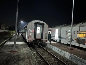 10 Perjalanan KA Tertahan Imbas Kecelakaan Kereta Api di Semarang Hari Ini 10 Perjalanan KA Tertahan Imbas Kecelakaan Kereta Api di Semarang Hari Ini