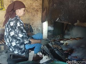 Menengok Kampung Ikan Asap Sidoarjo yang Dongkrak Ekonomi Warga