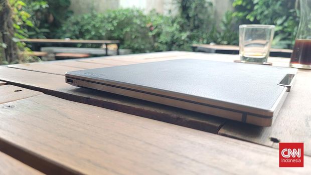 Laptop Lenovo Thinkpad Z13 Gen 1