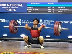 Kejurnas Angkat Besi Senior 2023 Dimulai, Langsung Pecah Rekornas