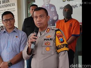 Gudang Penimbun Solar di Banyuwangi DIgerebek, 2 Orang Jadi Tersangka Gudang Penimbun Solar di Banyuwangi DIgerebek, 2 Orang Jadi Tersangka