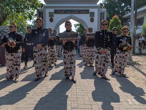 Tradisi Grebeg Sura Girikusumo Sambut Tahun Baru Islam