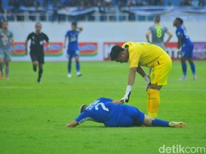 Cedera Betis, Winger PSIS Vitinho Terancam Absen Lawan PSS Sleman Cedera Betis, Winger PSIS Vitinho Terancam Absen Lawan PSS Sleman